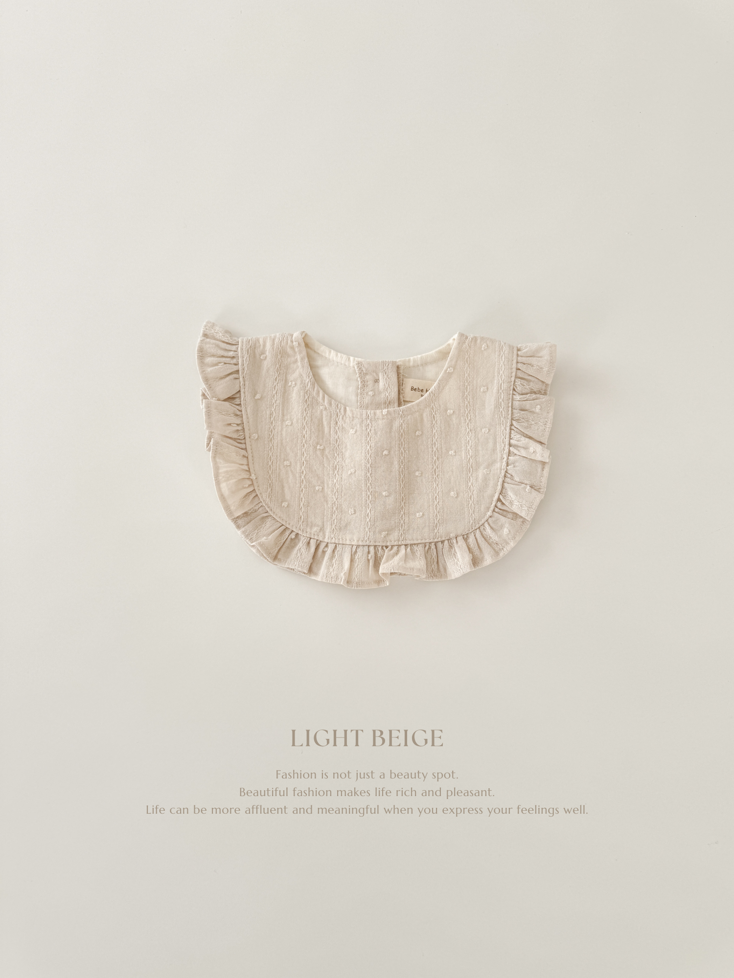 Noco frill cape