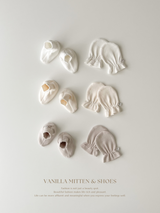 Vanilla mitten & shoes