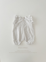 Dot frill suit