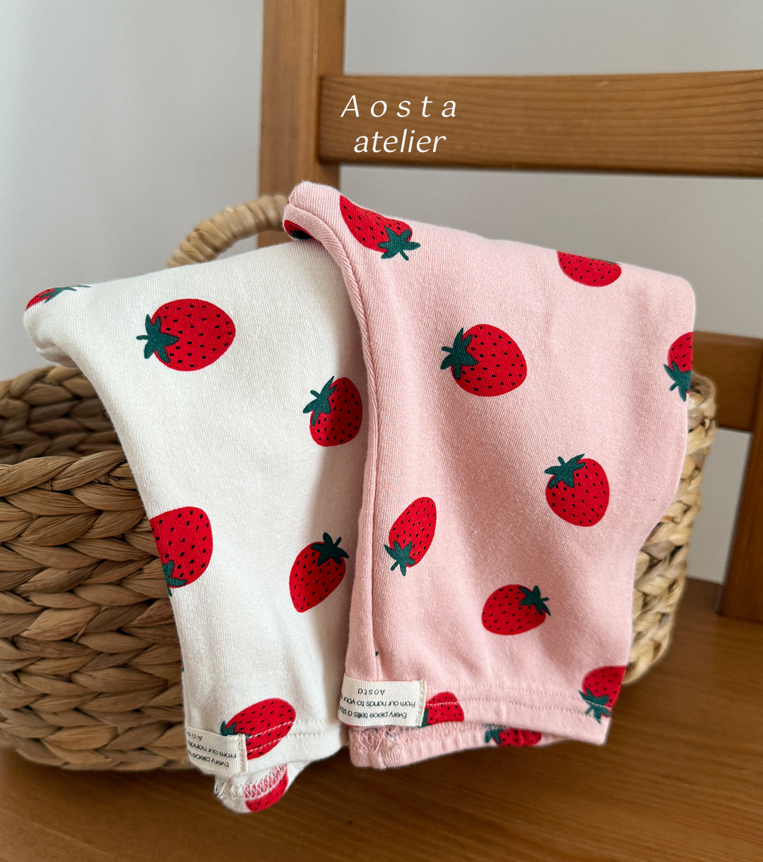 ［Aosta］Strawberry leggings