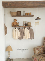 ［anggo］Cream button rompers