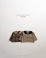 ［anggo］Cake check blouse