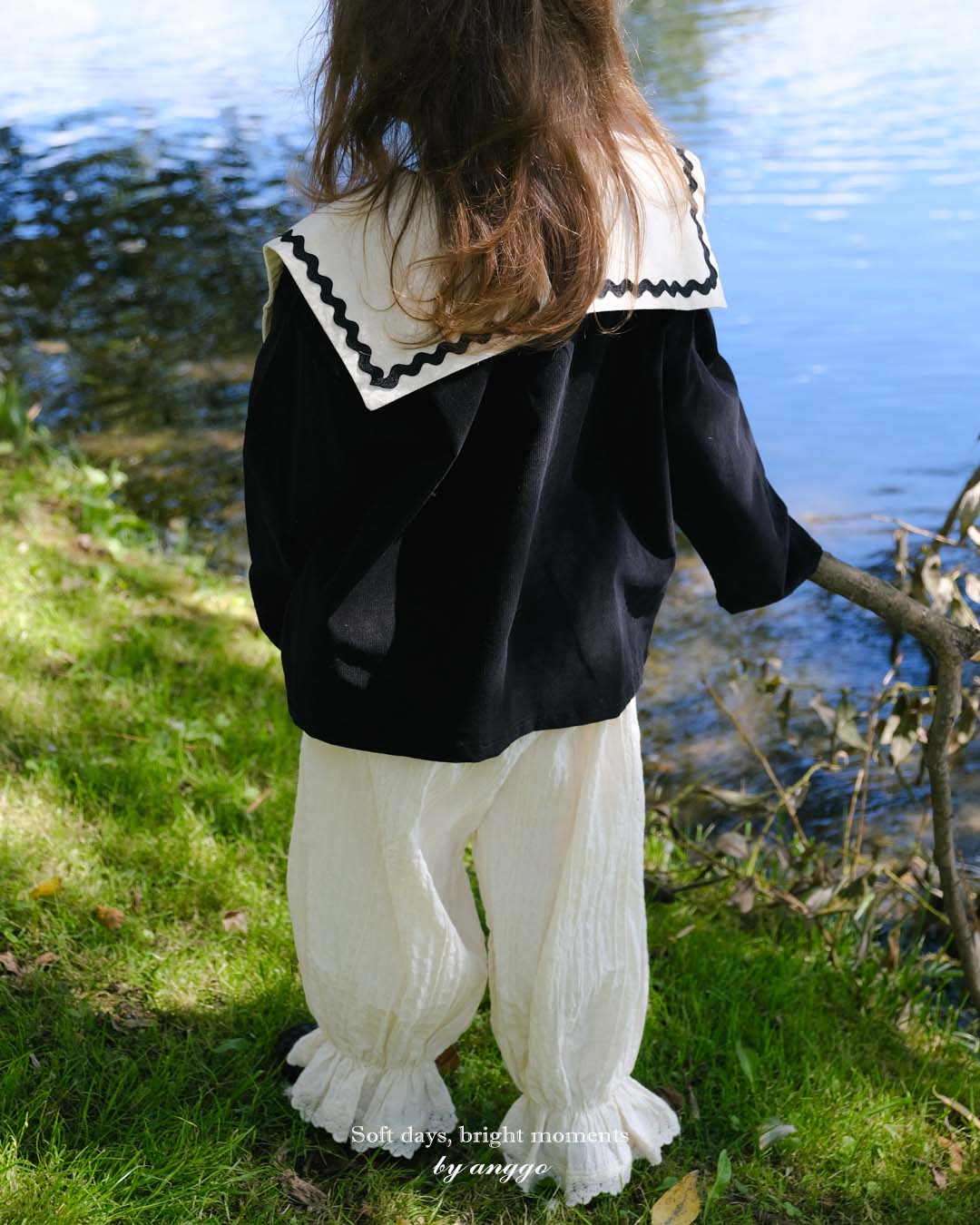 ［anggo］Crepe frill pants
