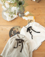 ［anggo］Latte ribbon tops