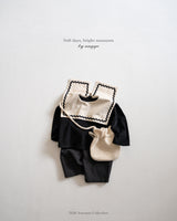［anggo］Nutella collar blouse