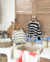 ［anggo］Pretzel stripe tops