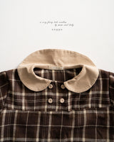 ［anggo］Cake check blouse