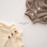 ［anggo］Cream button tops