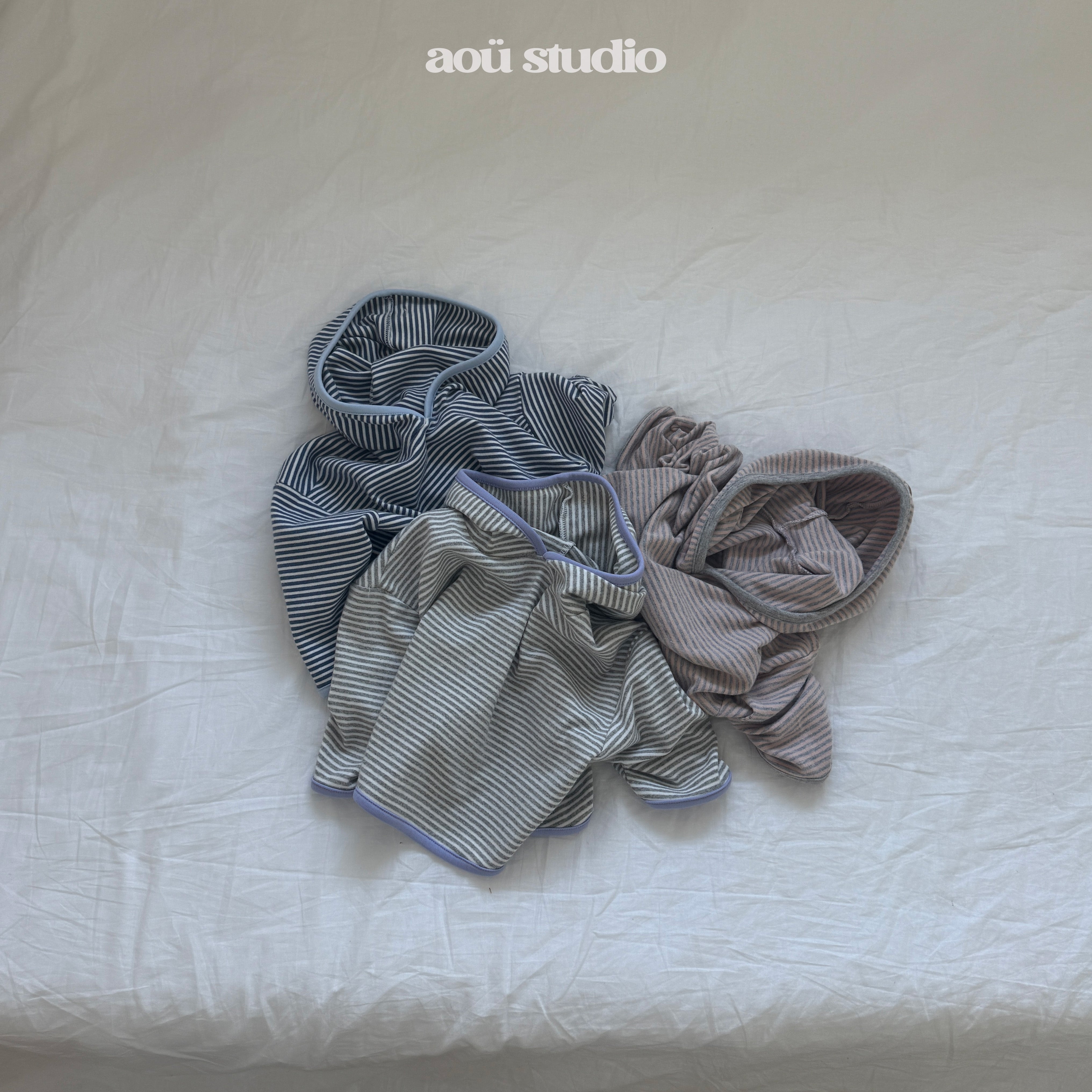 ［aou studio］Caramel stripe hoodie