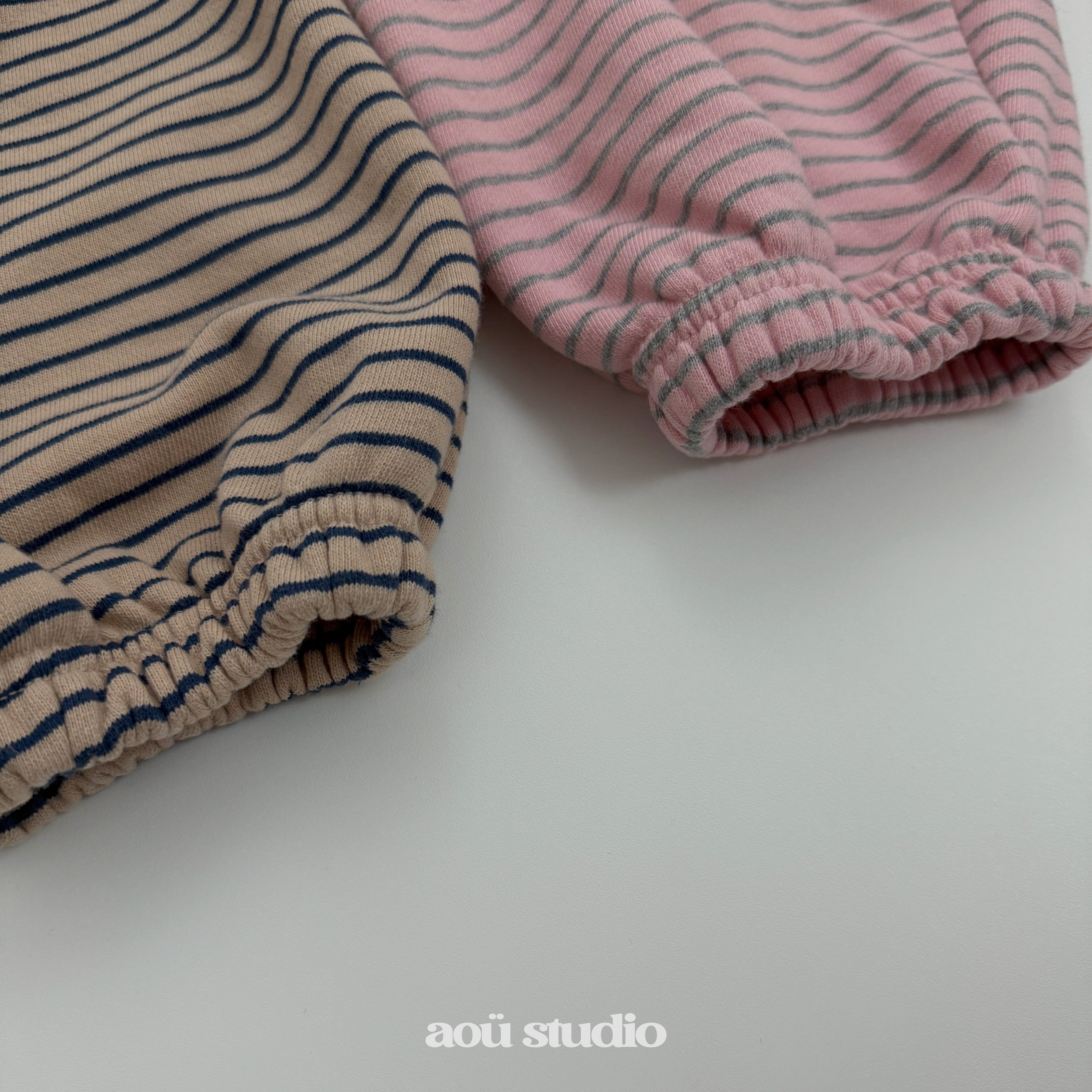 ［aou studio］Bonbon stripe jogger pants