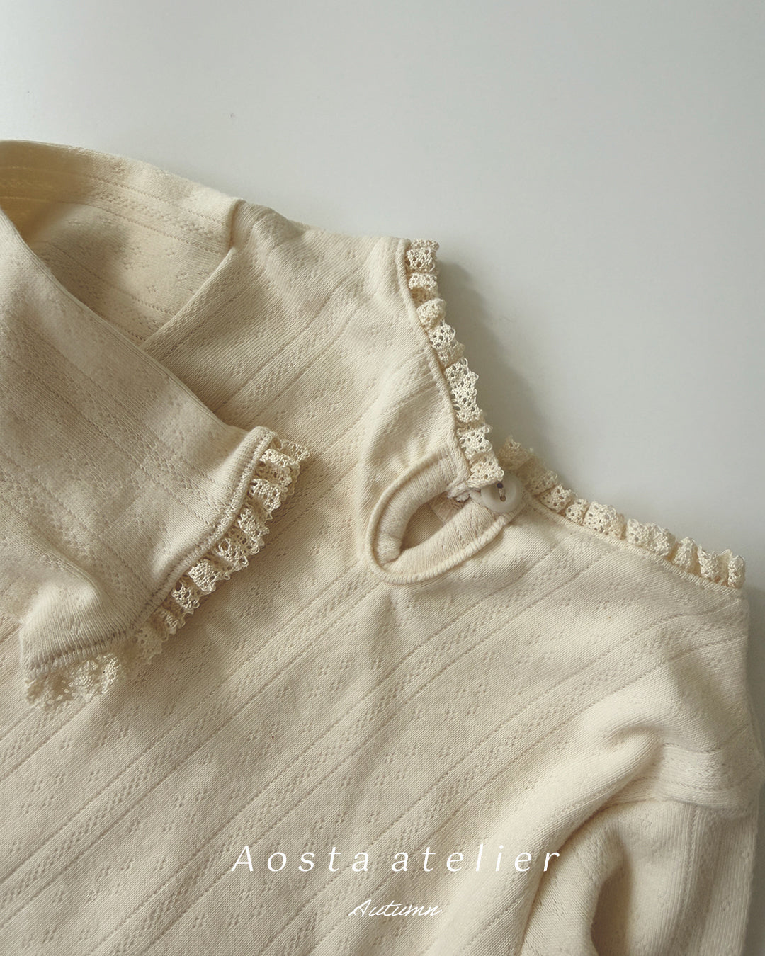 ［Aosta］Camellia Mellow Tee