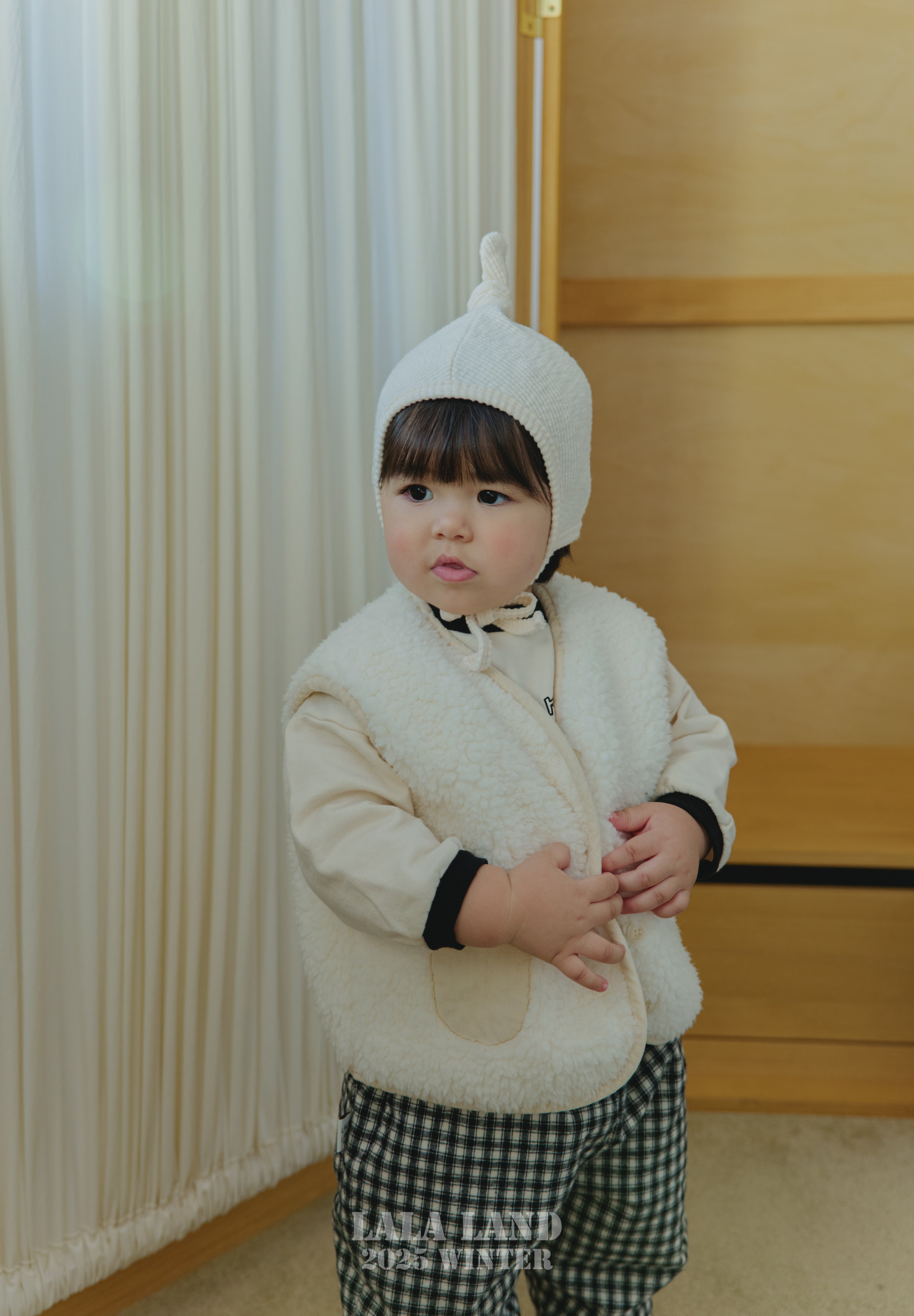 ［Lala land］Pocket boa vest (baby)