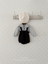 Check balloon blouse