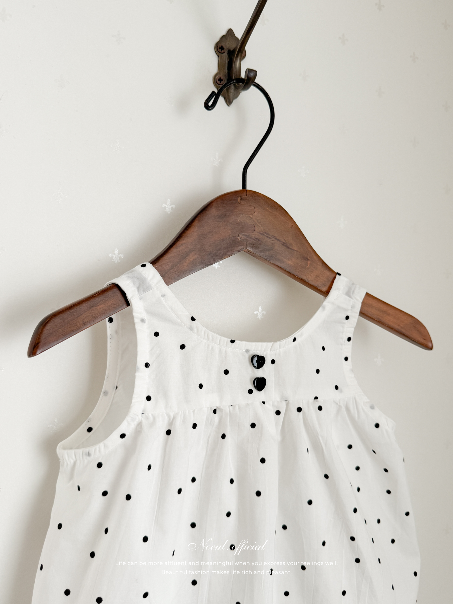 Bubble sleeveless blouse (baby)