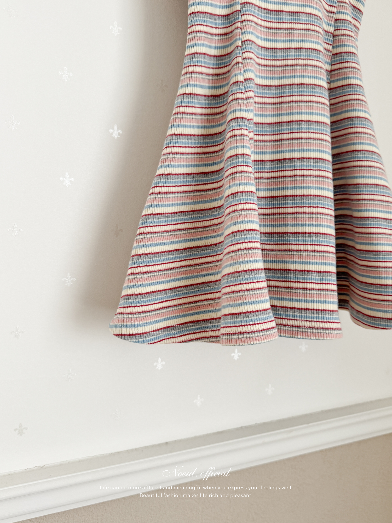 Double strap stripe flare one-piece