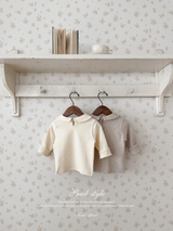 Round collar tops