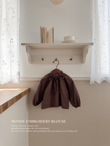 Monde embroidery blouse