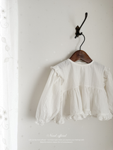 Shoulder frill blouse