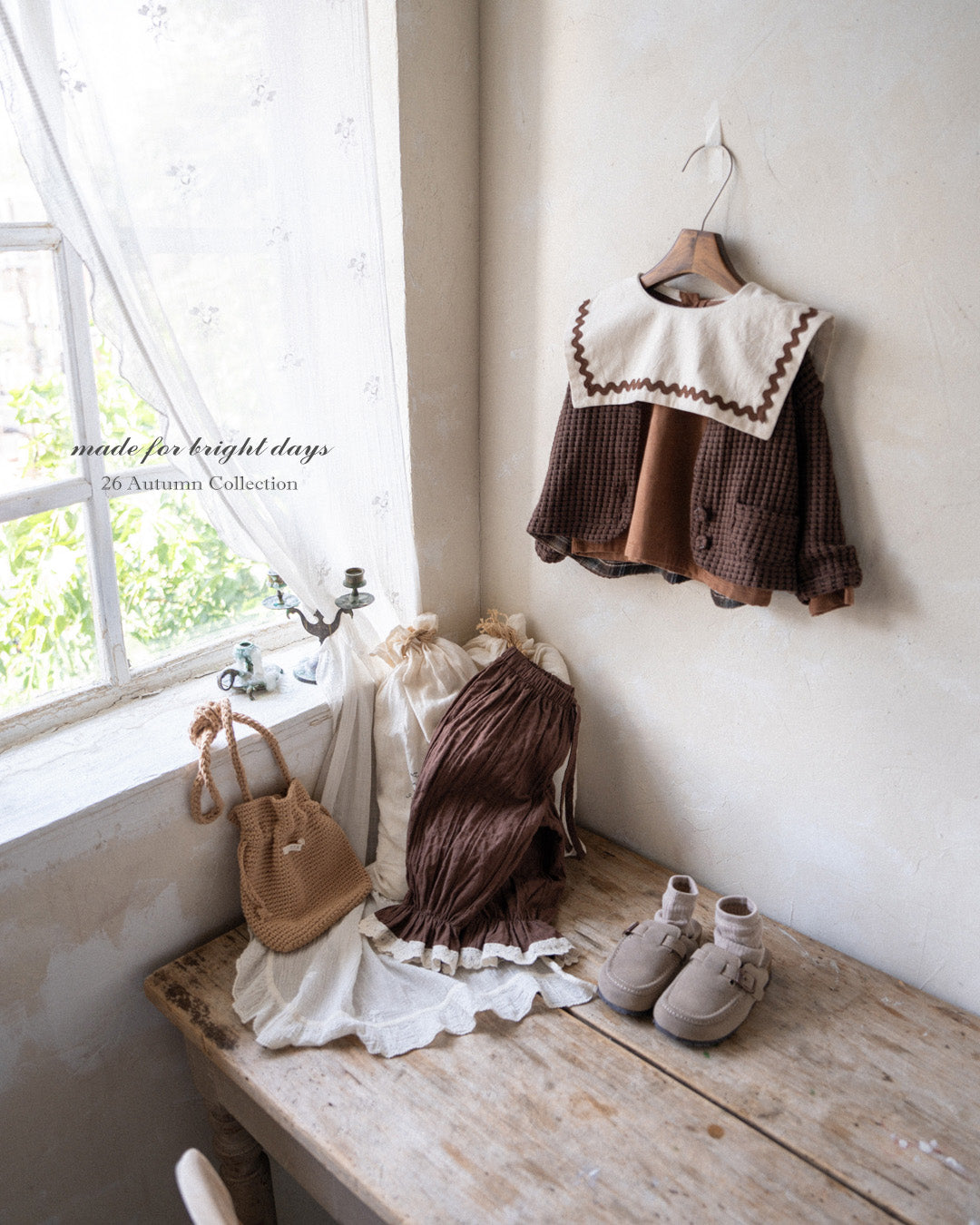 ［anggo］Nutella collar blouse