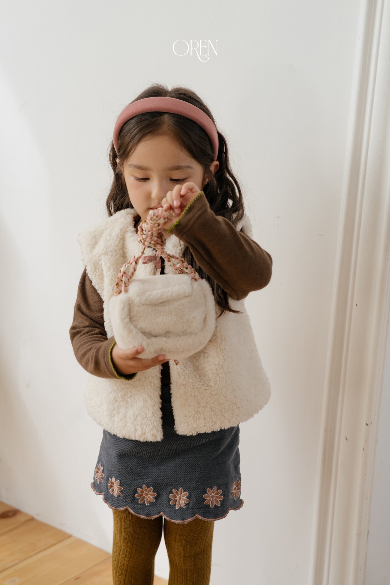 [OREN] Bella embroidery culotte pants