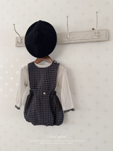 Kuku check suspender suit
