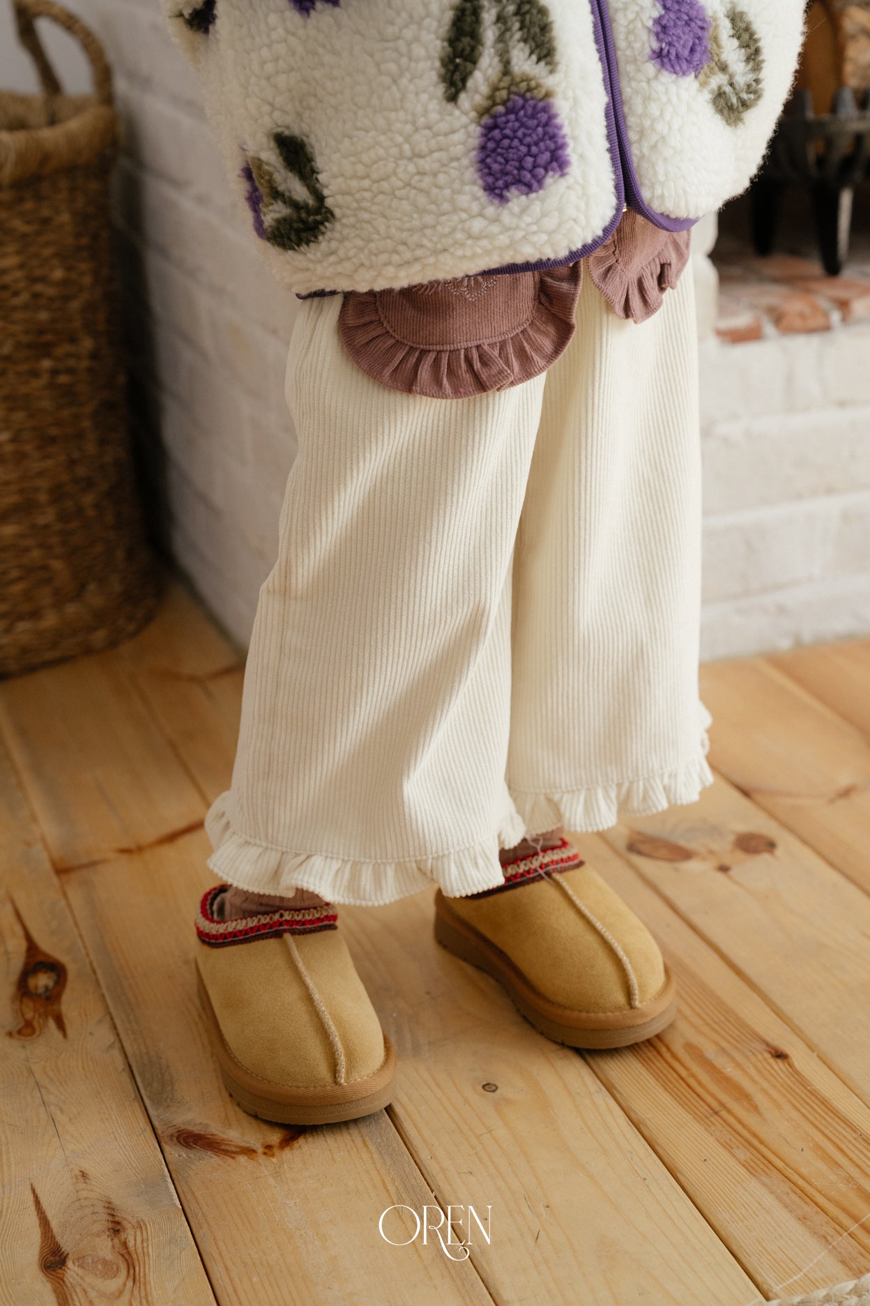 [OREN] Naomi frill corduroy pants