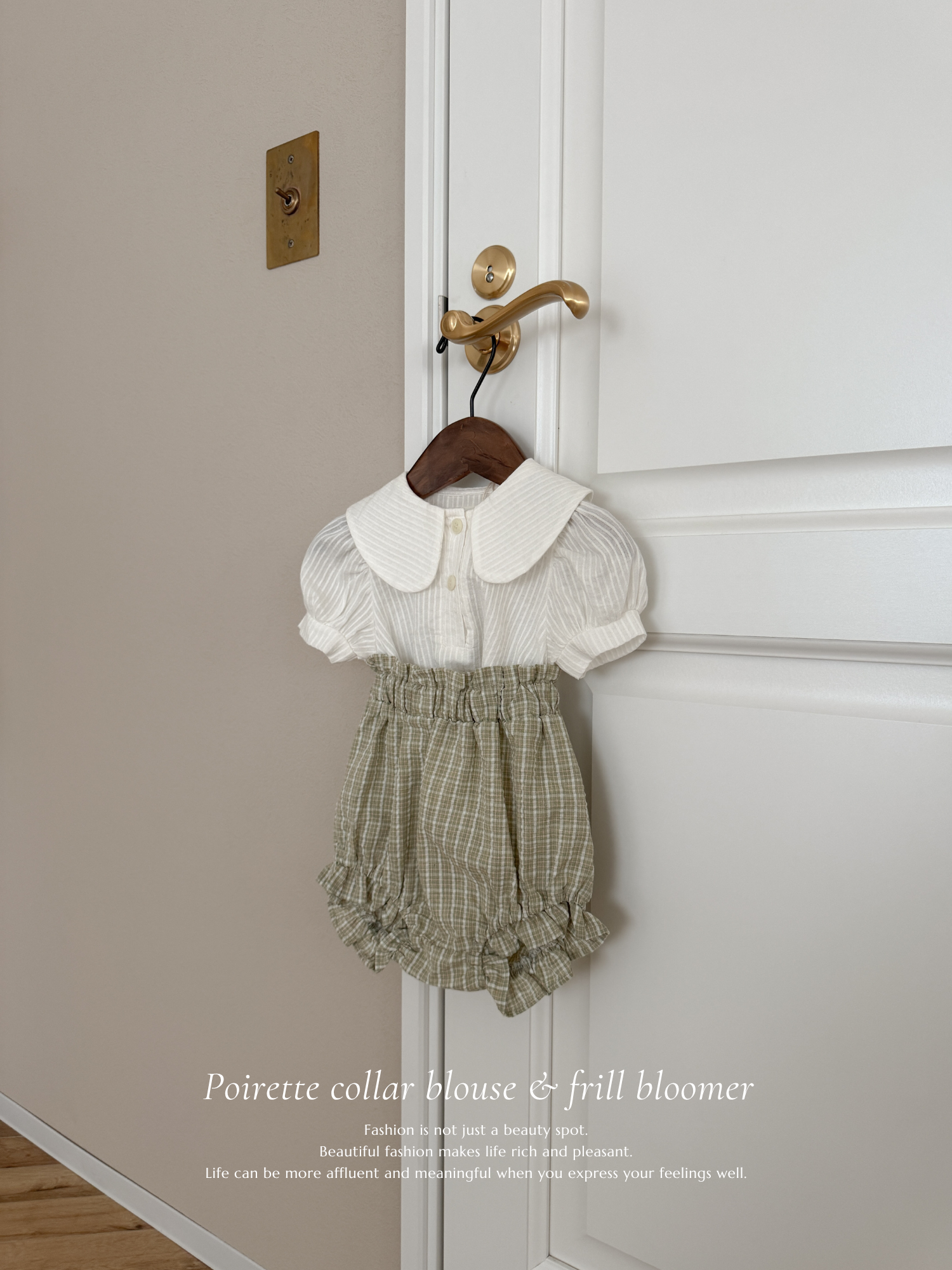 Poirette collar blouse