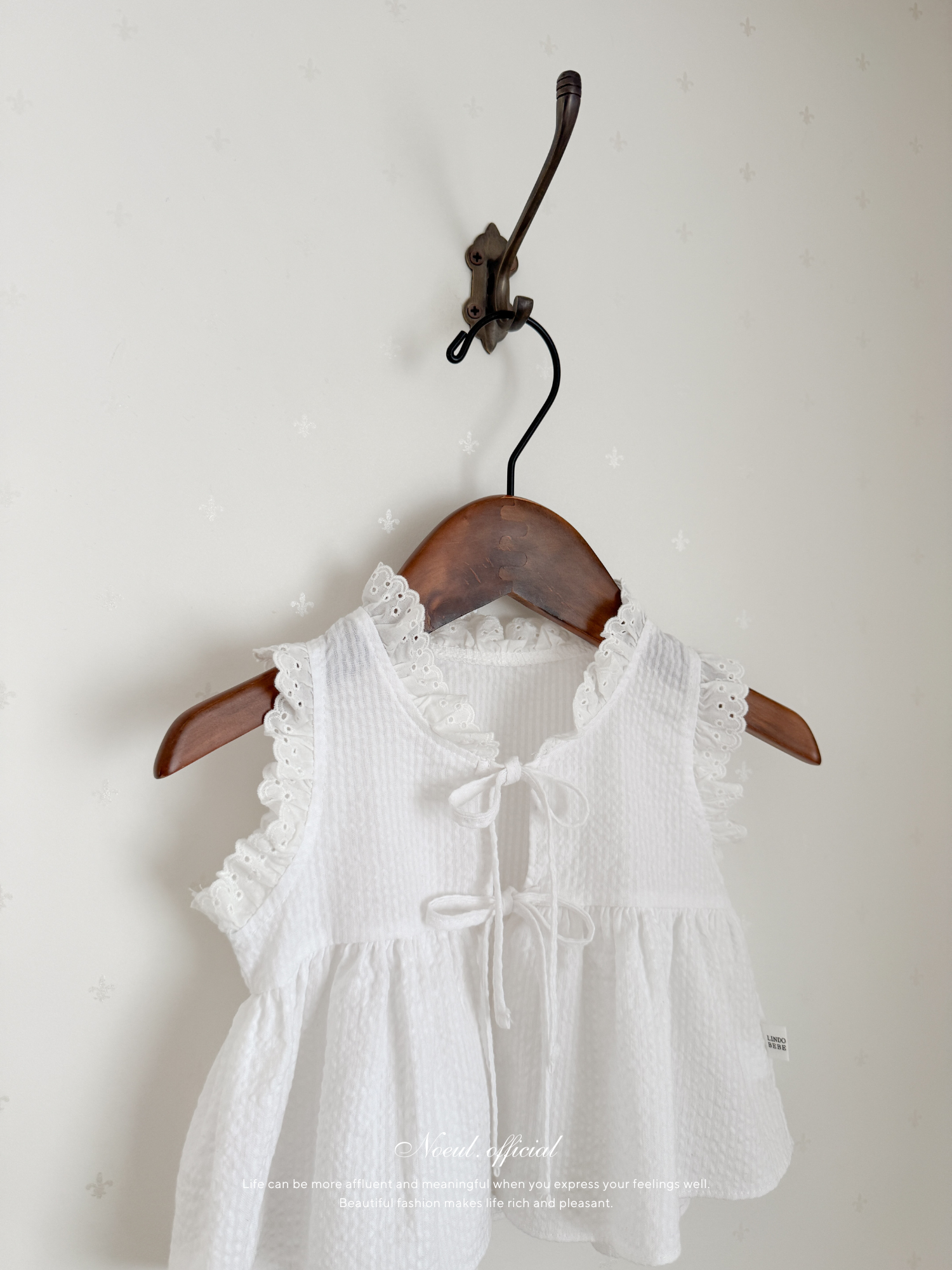 Layered ribbon frill one-piece (baby)