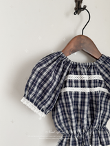 Vivi lace puff blouse