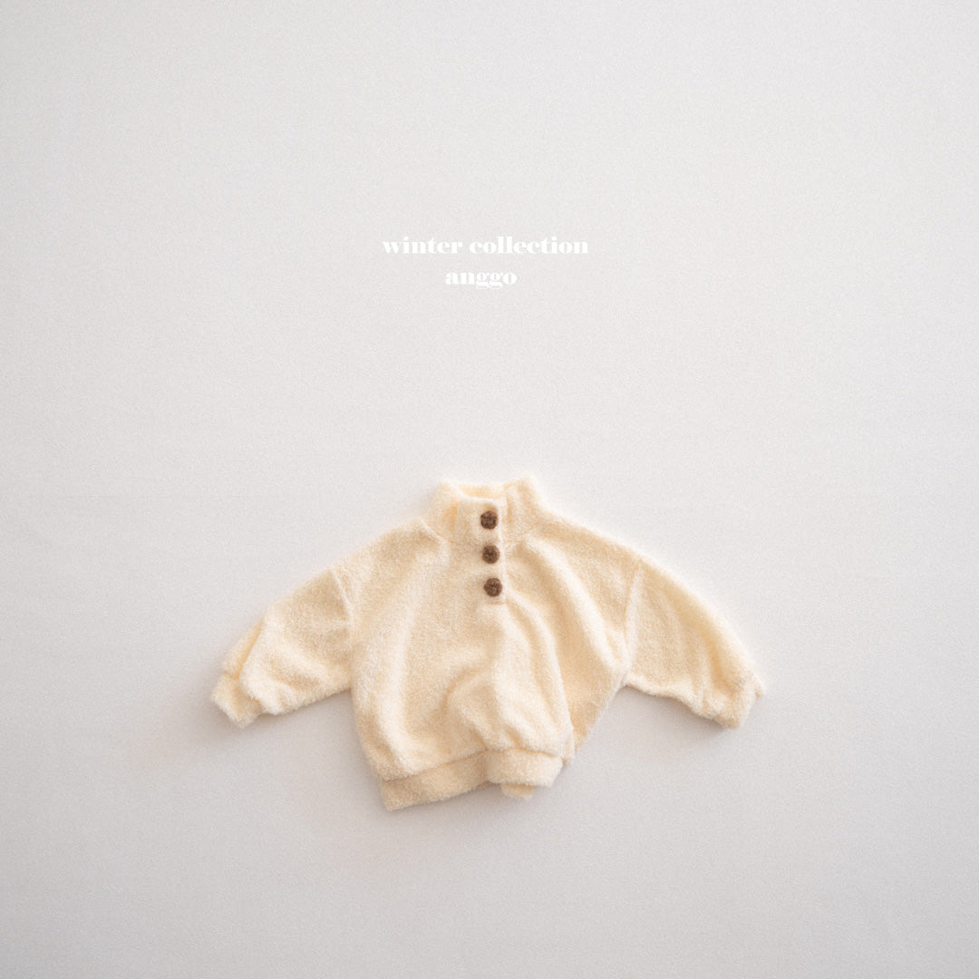 ［anggo］Cream button tops