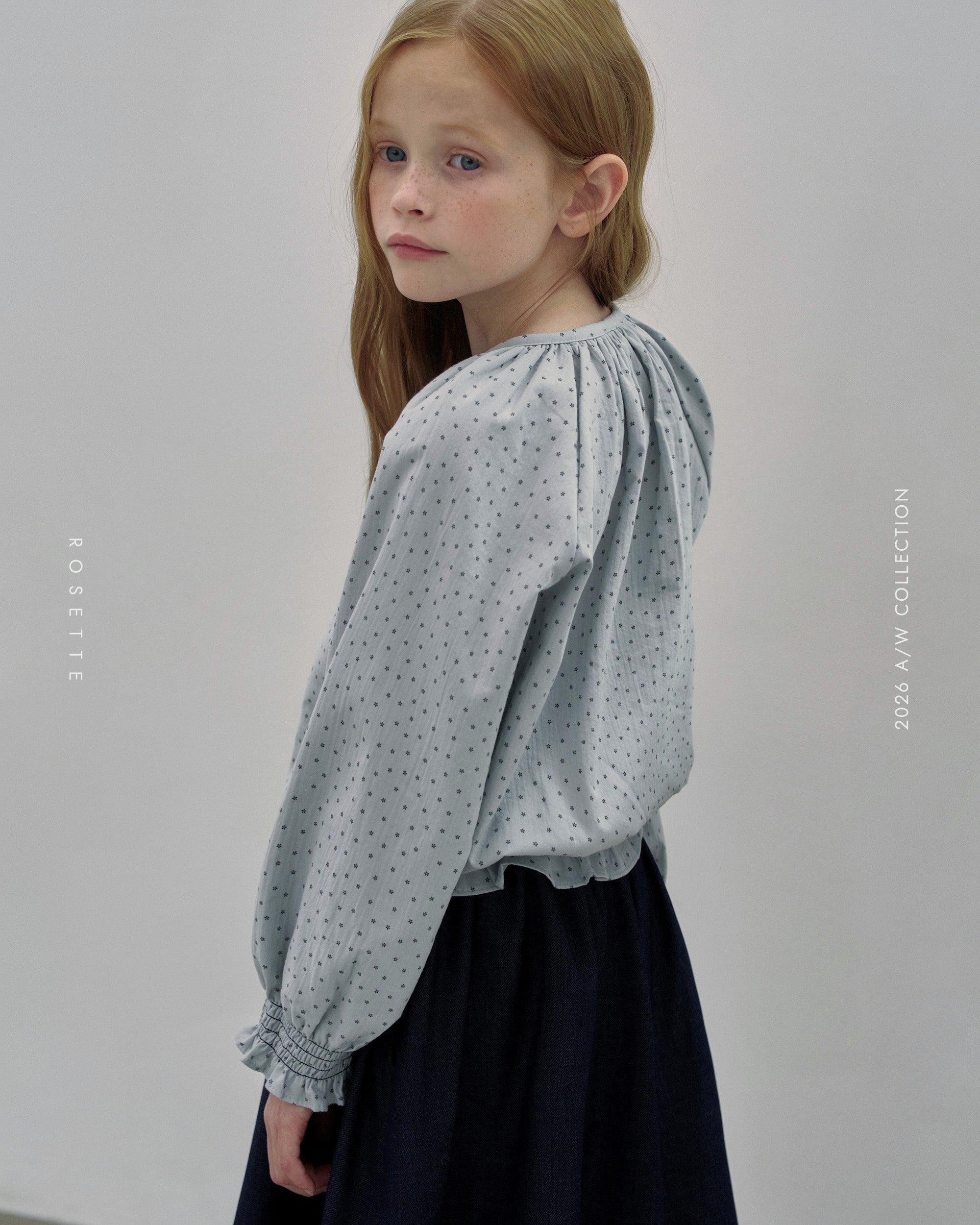 ［ROSETTE］Shirring flower blouse