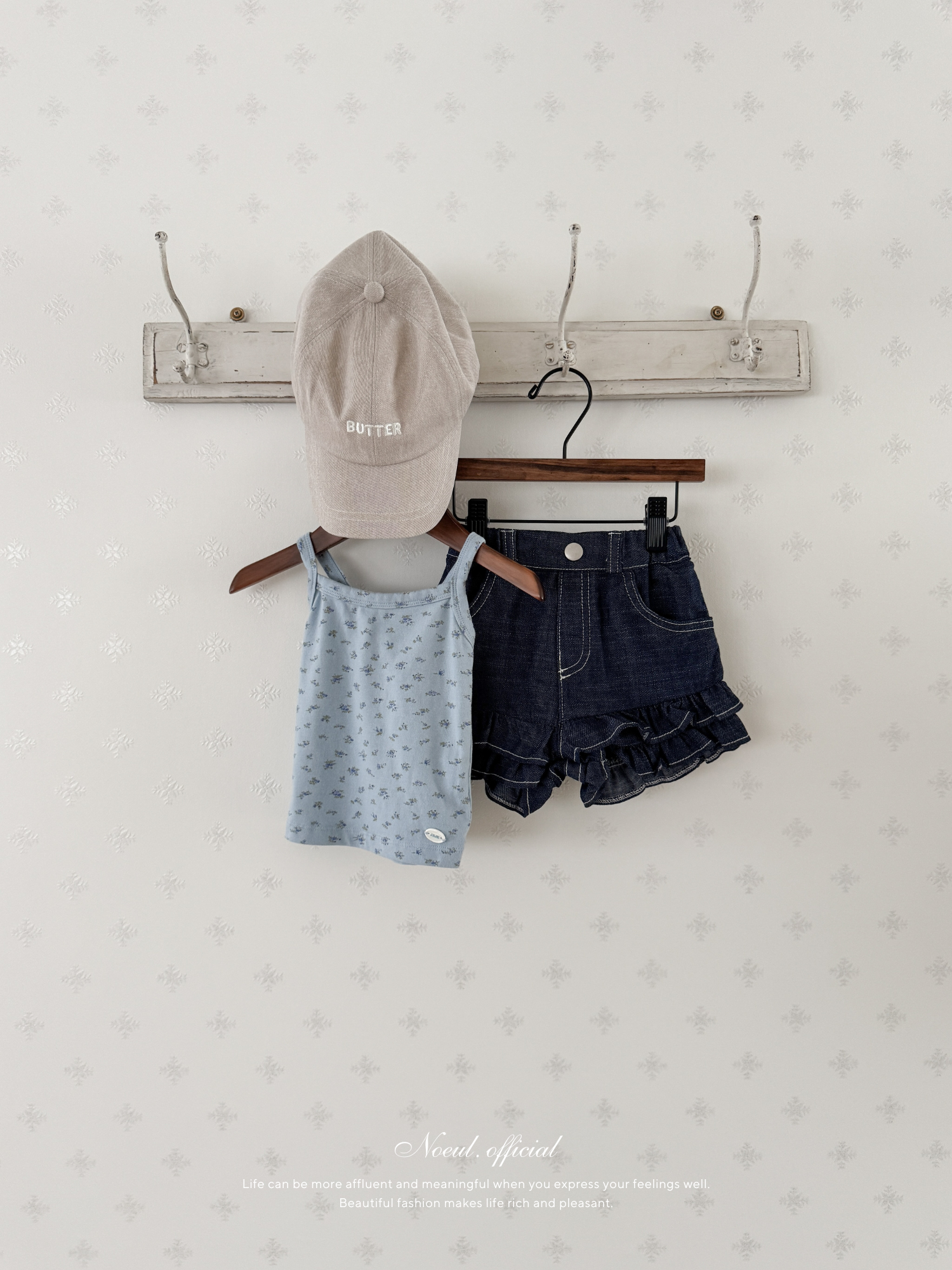 Cross flour camisole