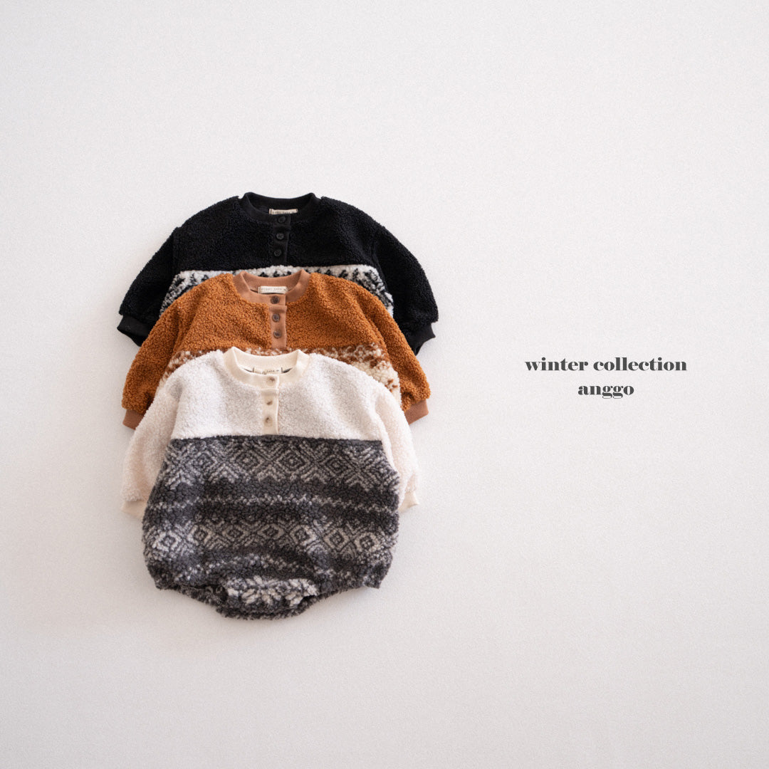 ［anggo］Pecan rompers