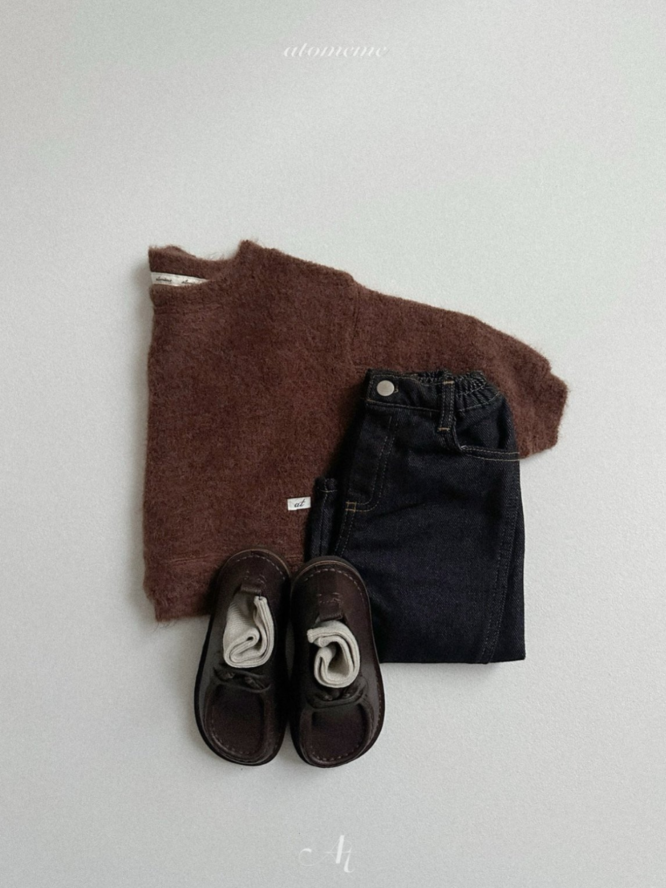 [atomeme] No-fade Curved Denim