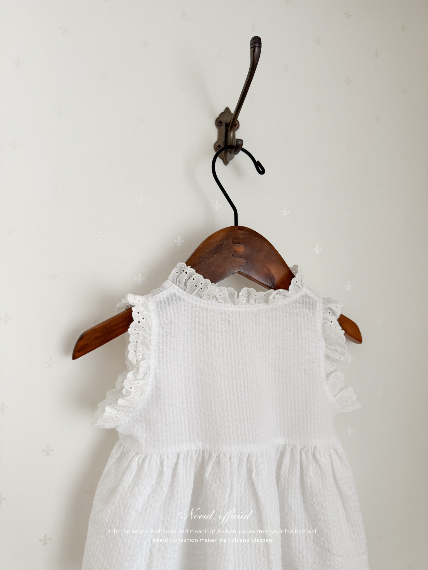 Layered ribbon frill one-piece (baby)