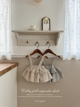 Dobby frill suspender skirt