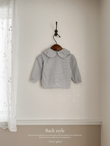 Check balloon blouse
