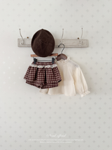 Flora tuck blouse