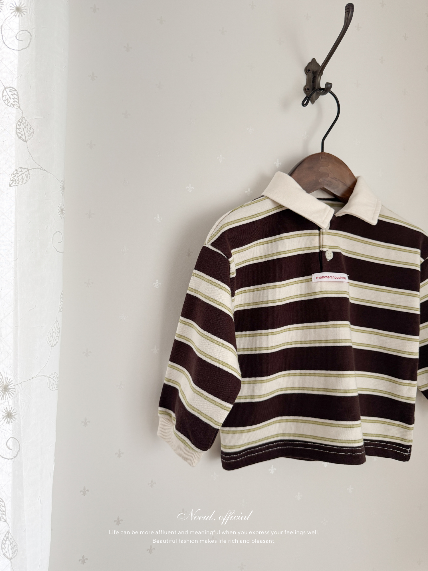 Calin collar tops