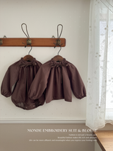 Monde embroidery blouse