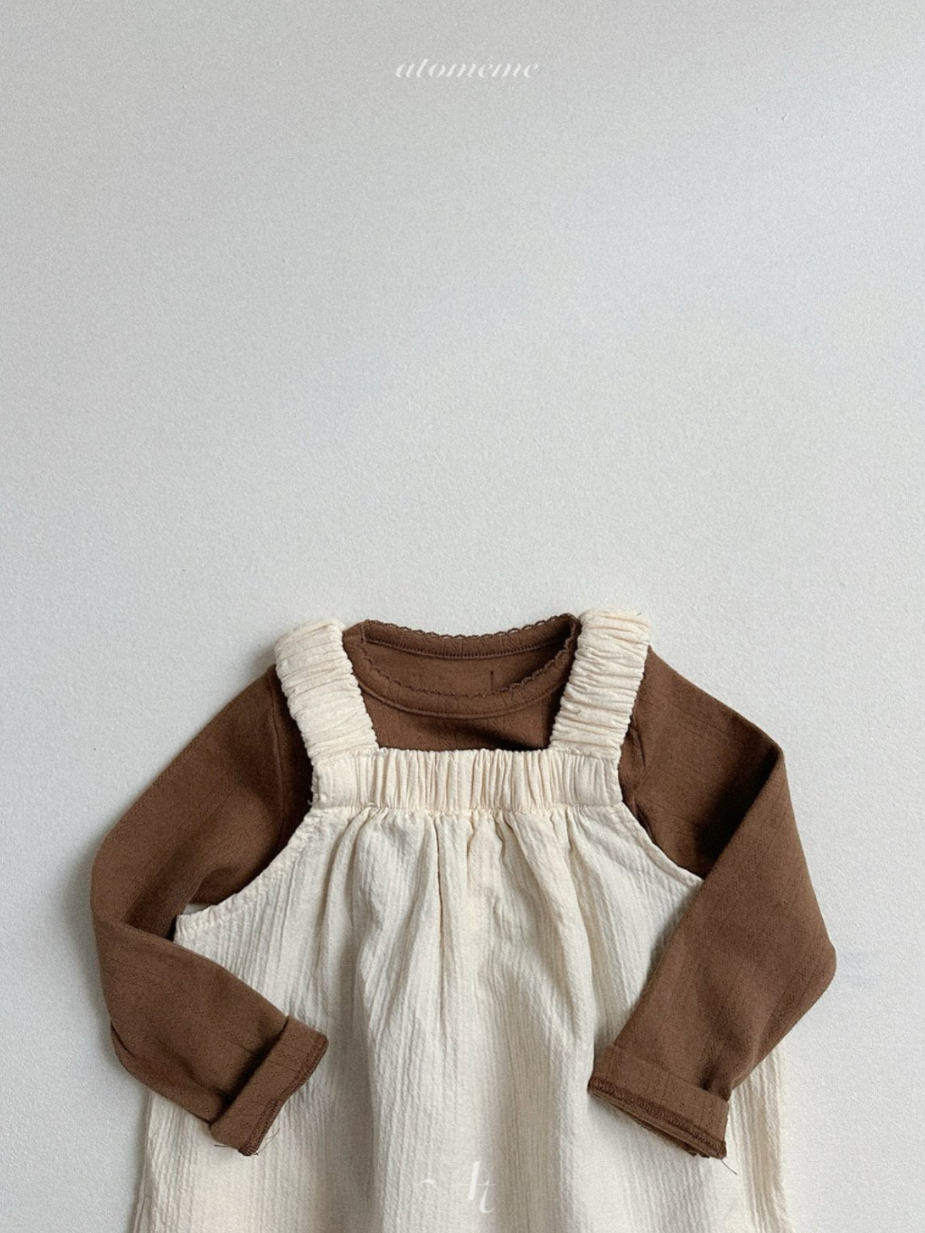 [atomeme] Eyelet Pin Stitch Tee