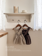 Check apron one-piece