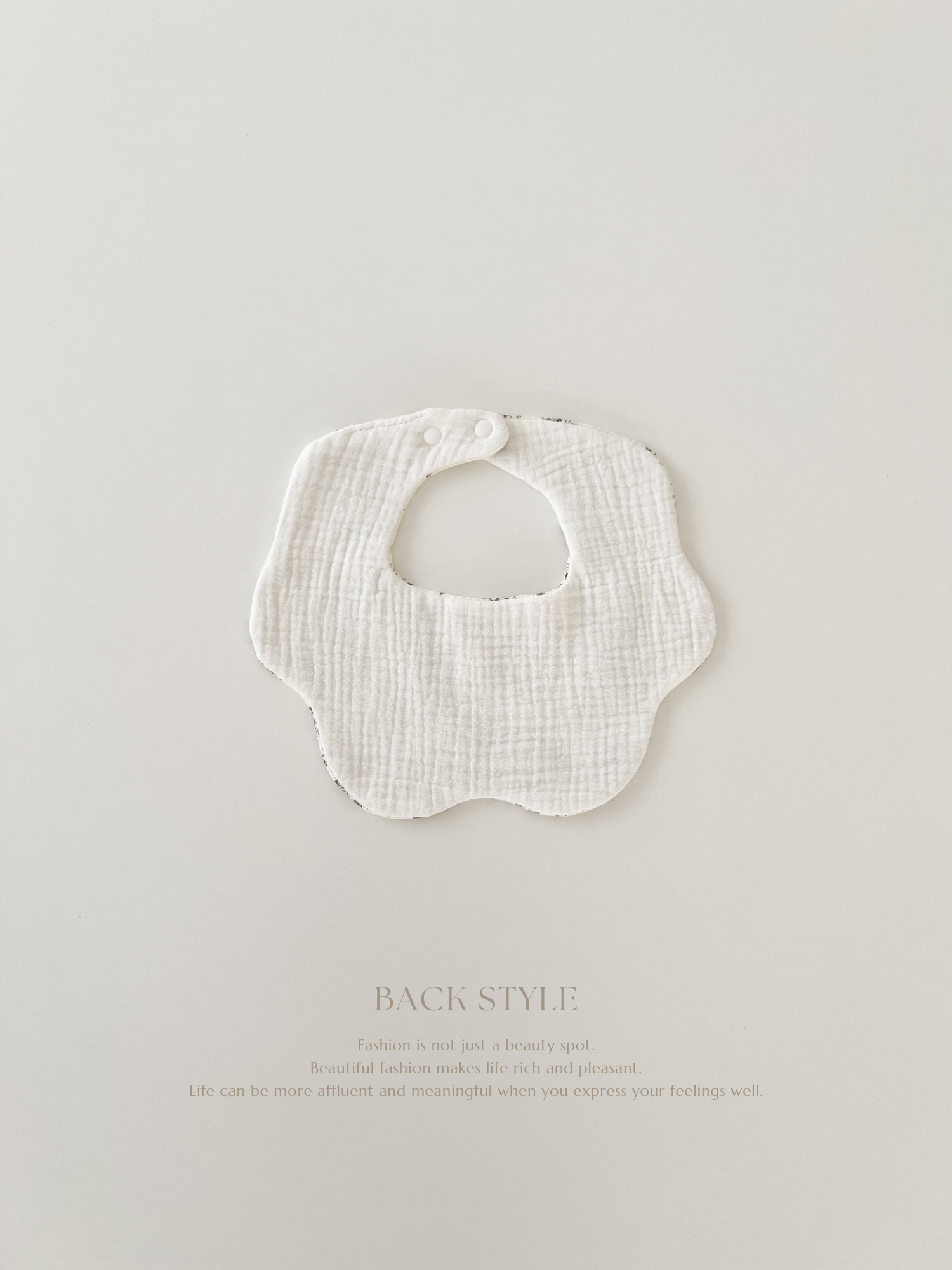 Pattern cloud bib