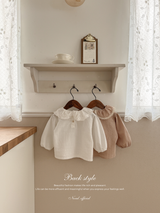 Ray lace collar blouse