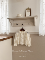 Lauran frill blouse (lace)