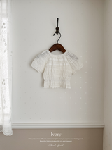 Vivi lace puff blouse