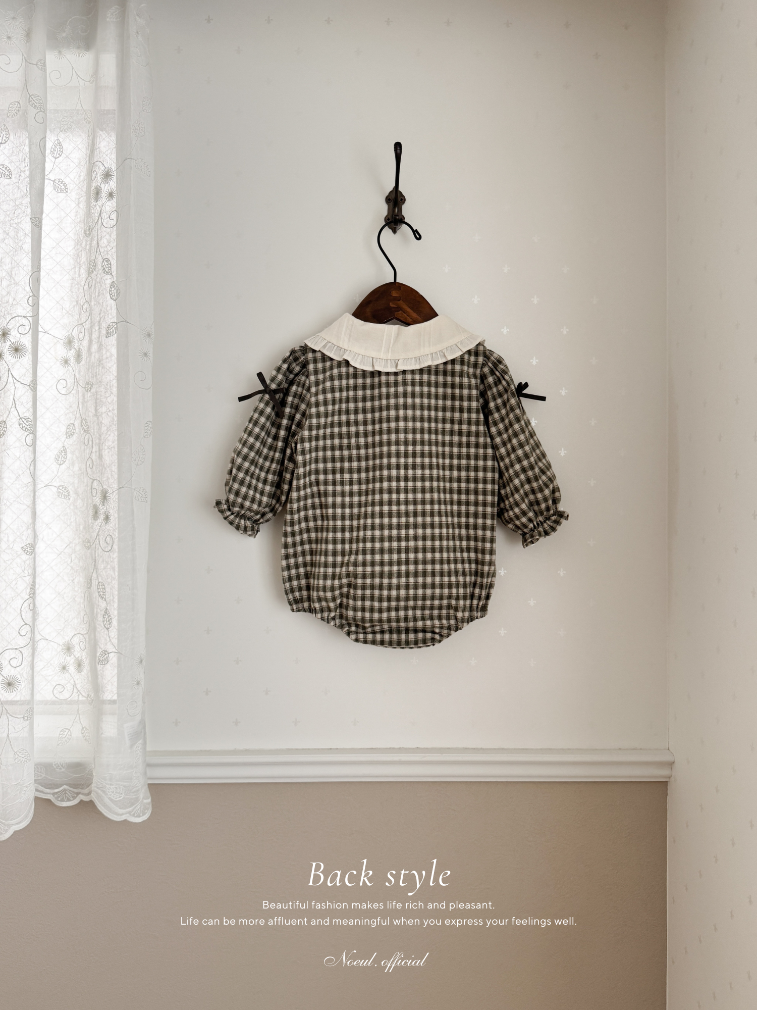 Frill check collar rompers (baby)