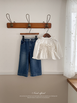 Jerry eyelet tops