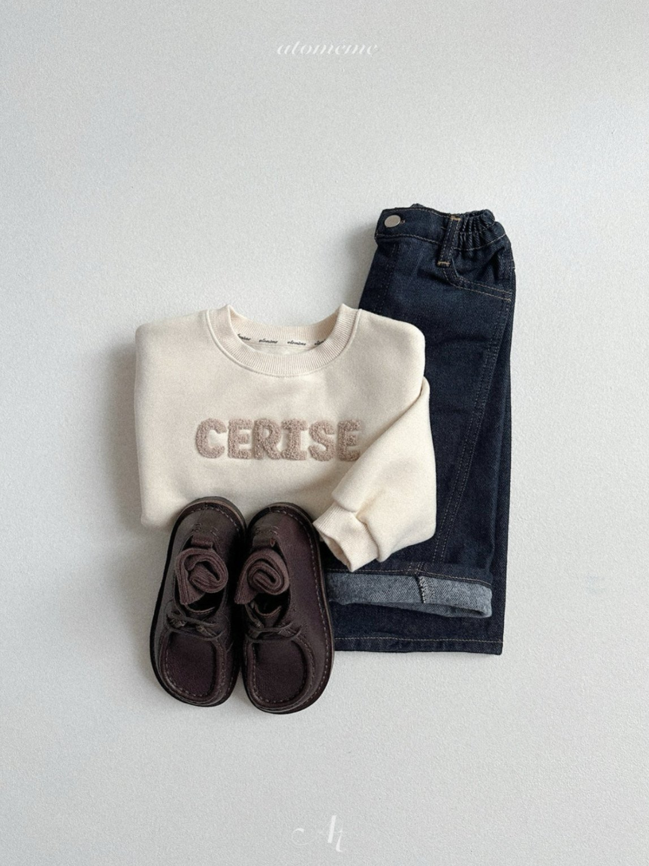 [atomeme] No-fade Curved Denim