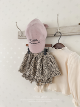 Little moment cap